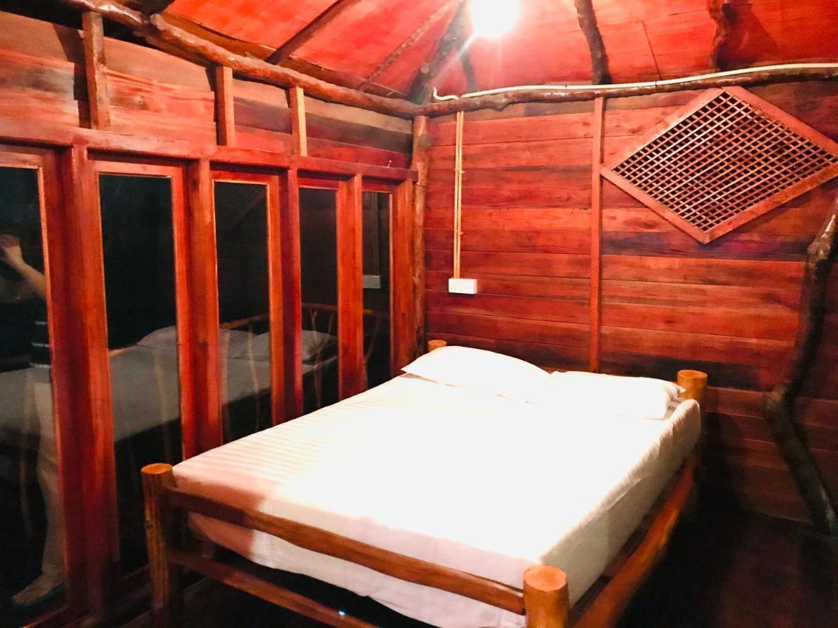 Yala Eco Tree House New Otel Tissamaharama Dış mekan fotoğraf
